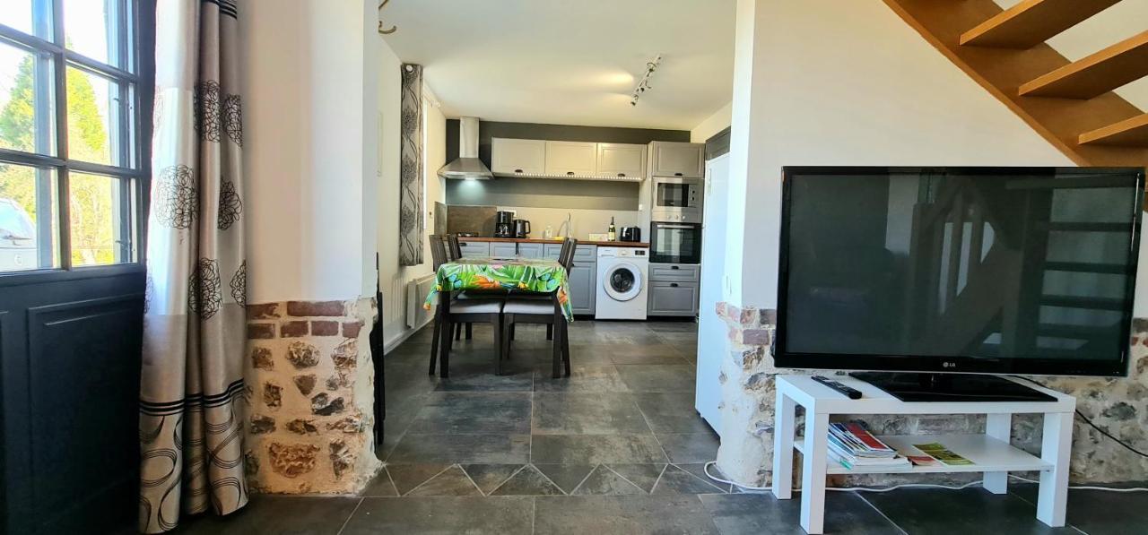 Freneuse-Sur-Risle Maison Normande المظهر الخارجي الصورة