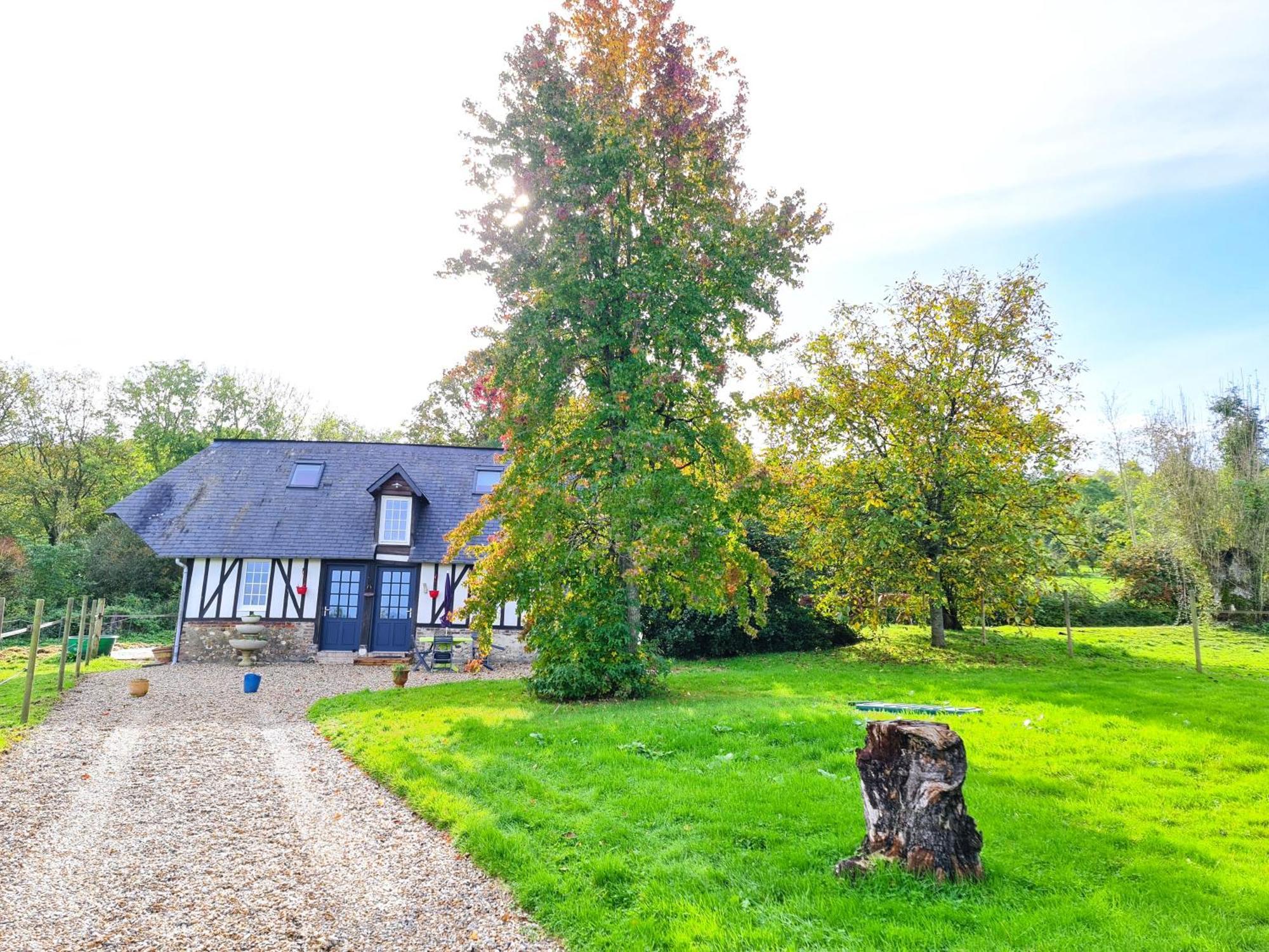 Freneuse-Sur-Risle Maison Normande المظهر الخارجي الصورة